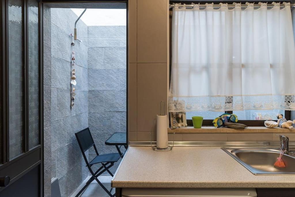 New!! 1 Bedroom Center - R. Freiras Apartment