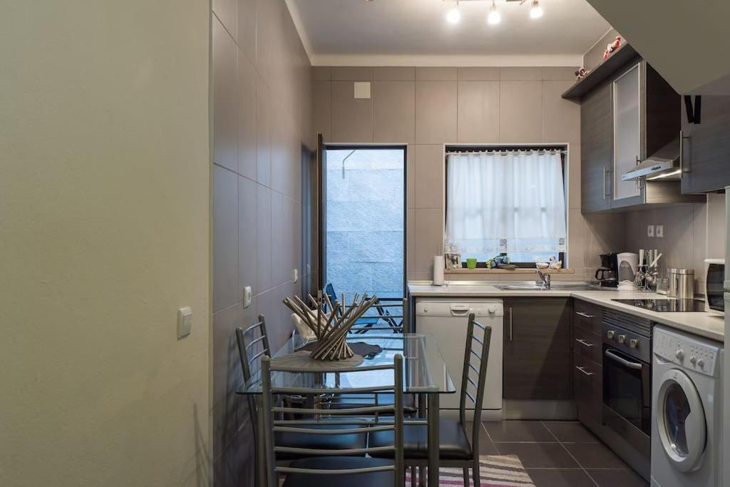 Apartment New!! 1 Bedroom Center - R. Freiras *
