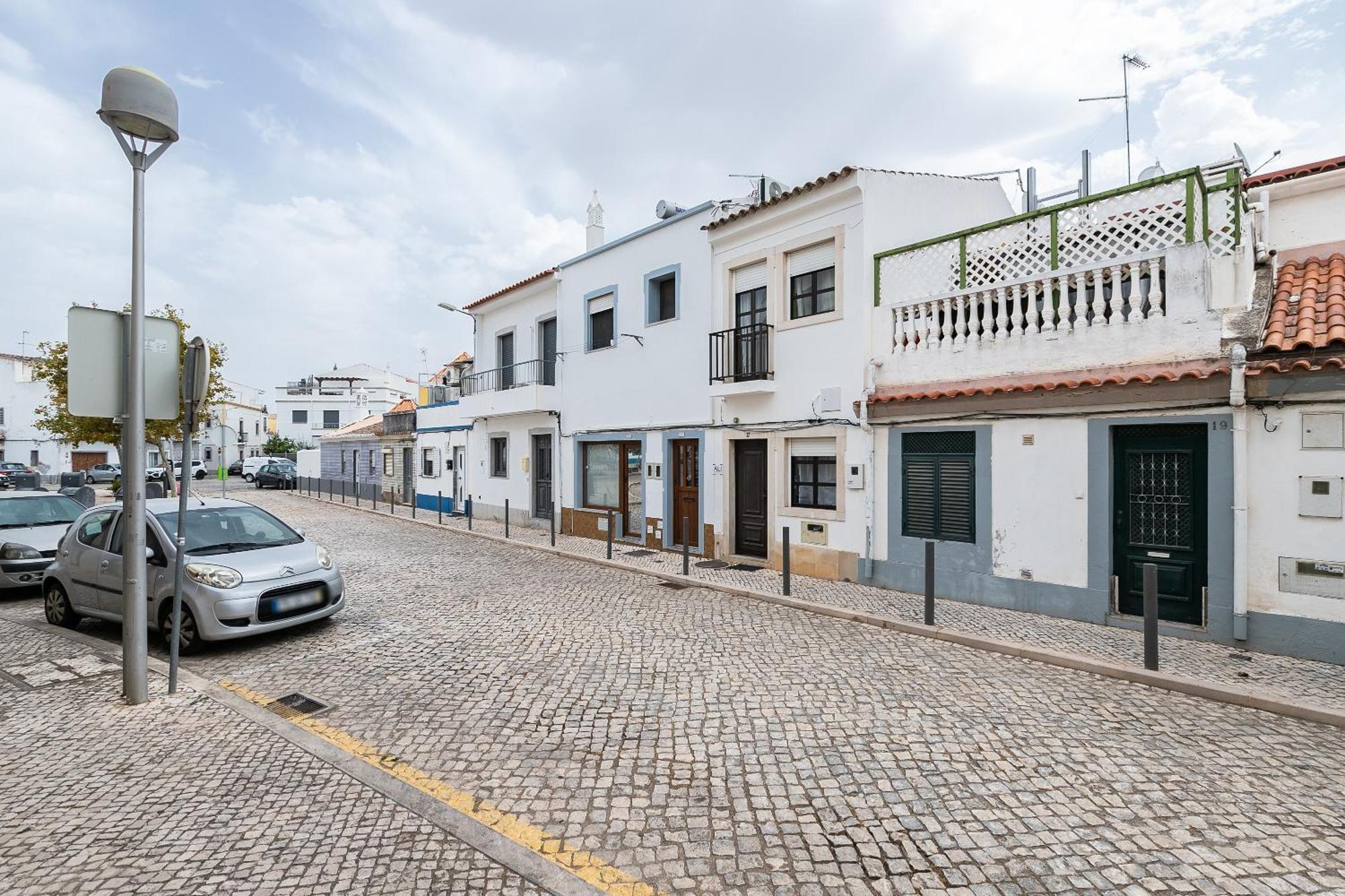 Apartment New!! 1 Bedroom Center - R. Freiras Tavira