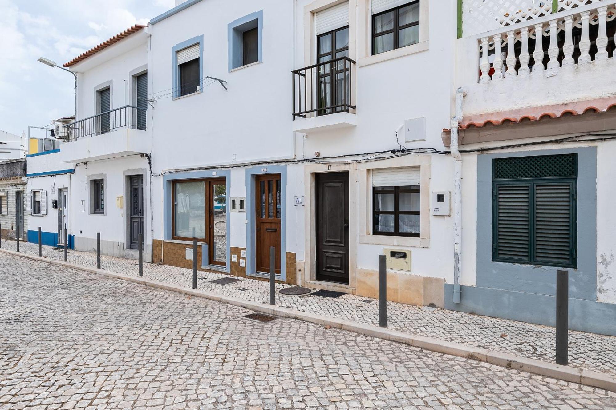Apartment New!! 1 Bedroom Center - R. Freiras Tavira