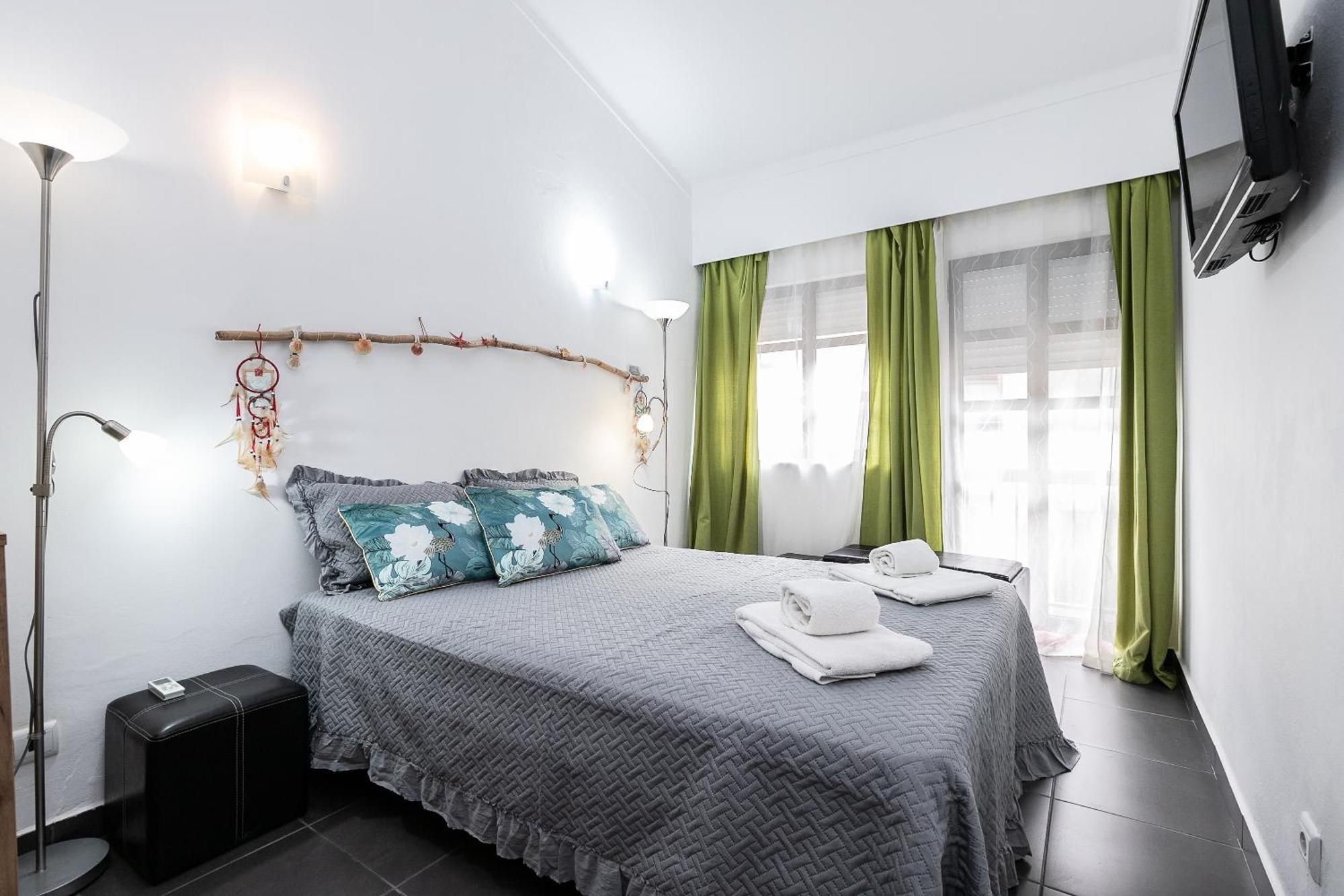 Apartment New!! 1 Bedroom Center - R. Freiras